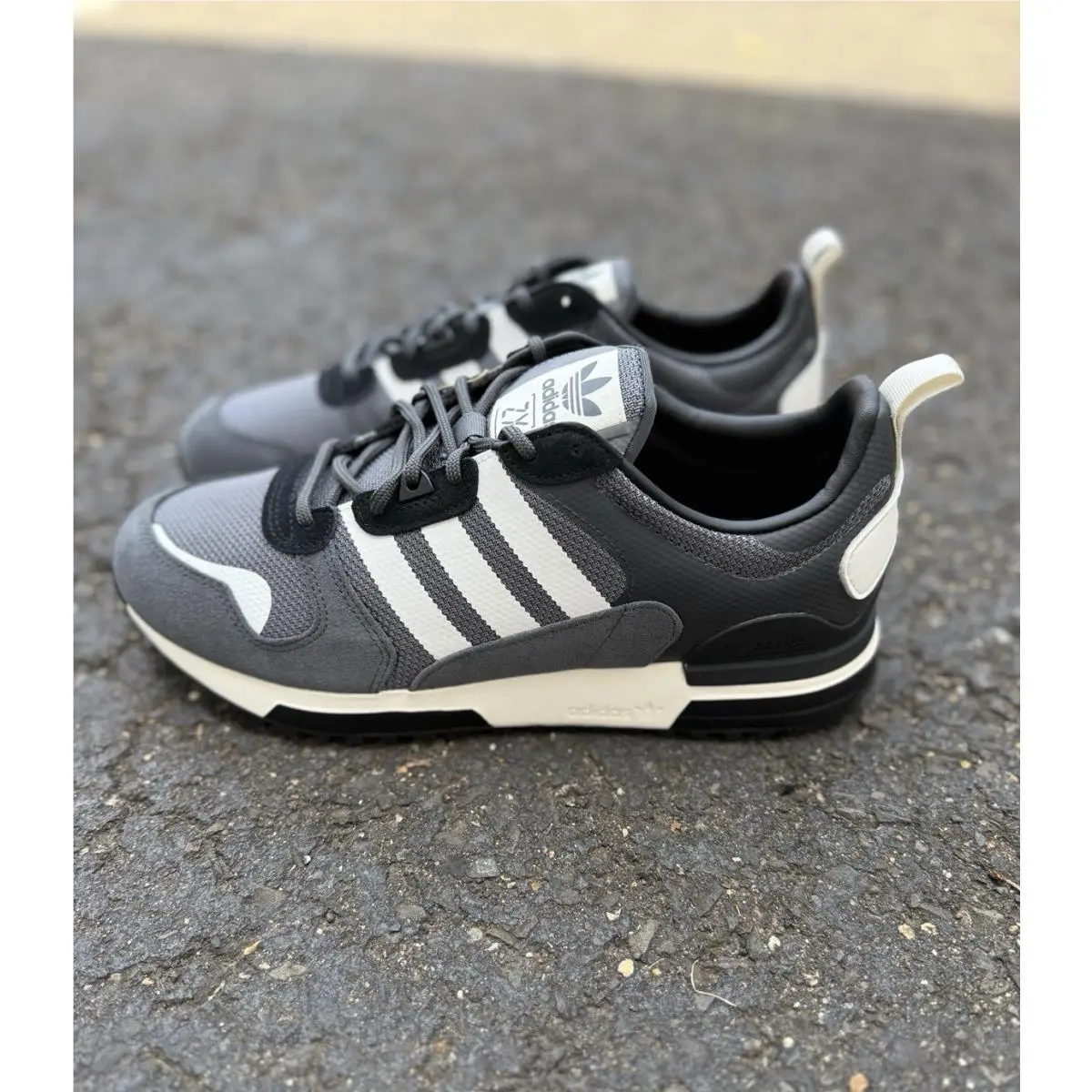 Adidas shoes - adidas ZX 700 - H01851 - Gray 28