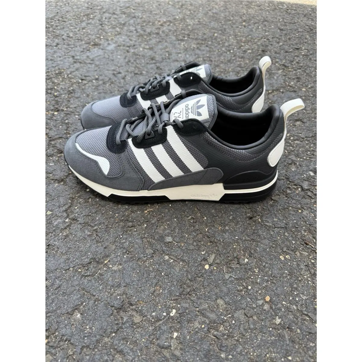 Adidas shoes - adidas ZX 700 - H01851 - Gray 30