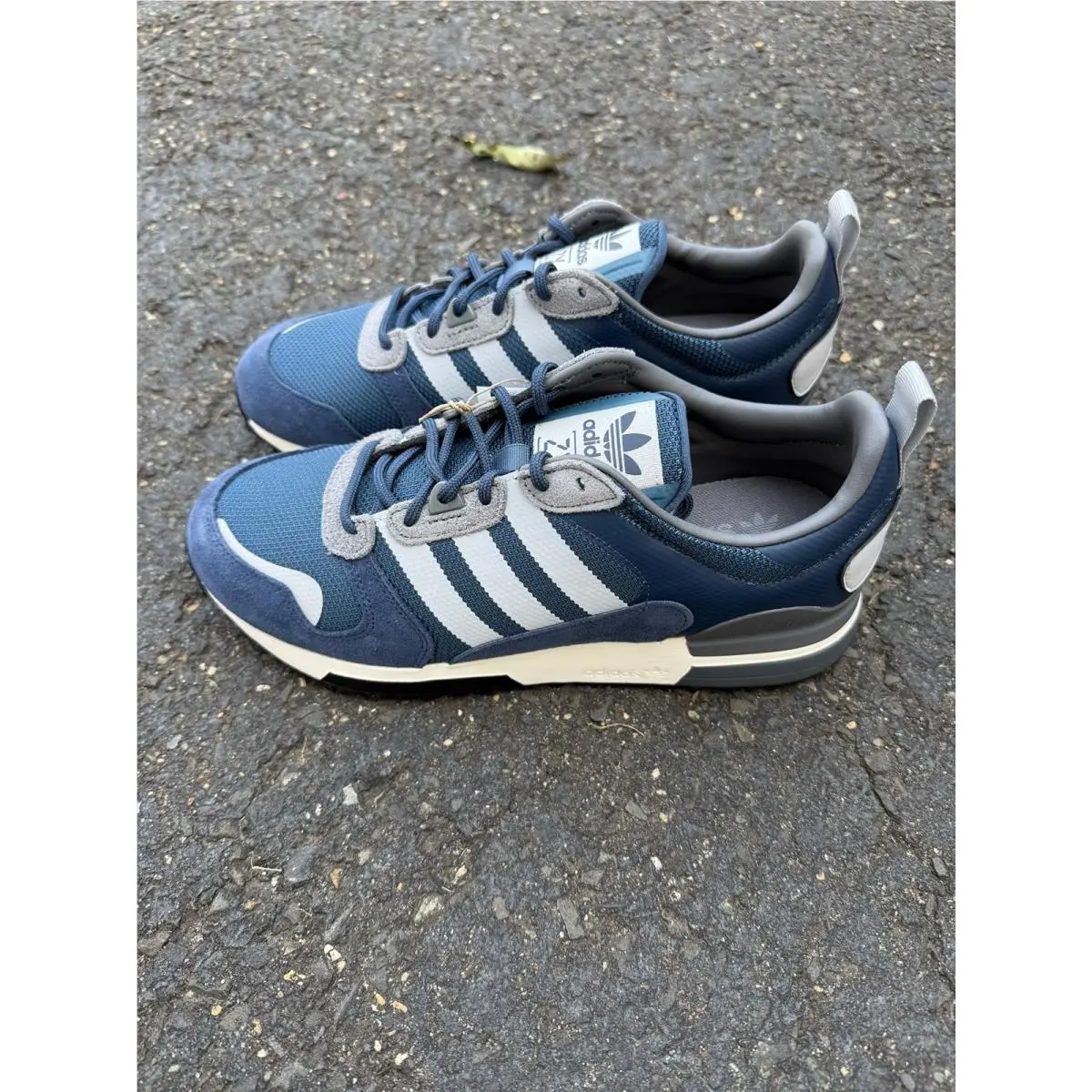 Adidas shoes - adidas ZX 700 - H01850 - Blue 0