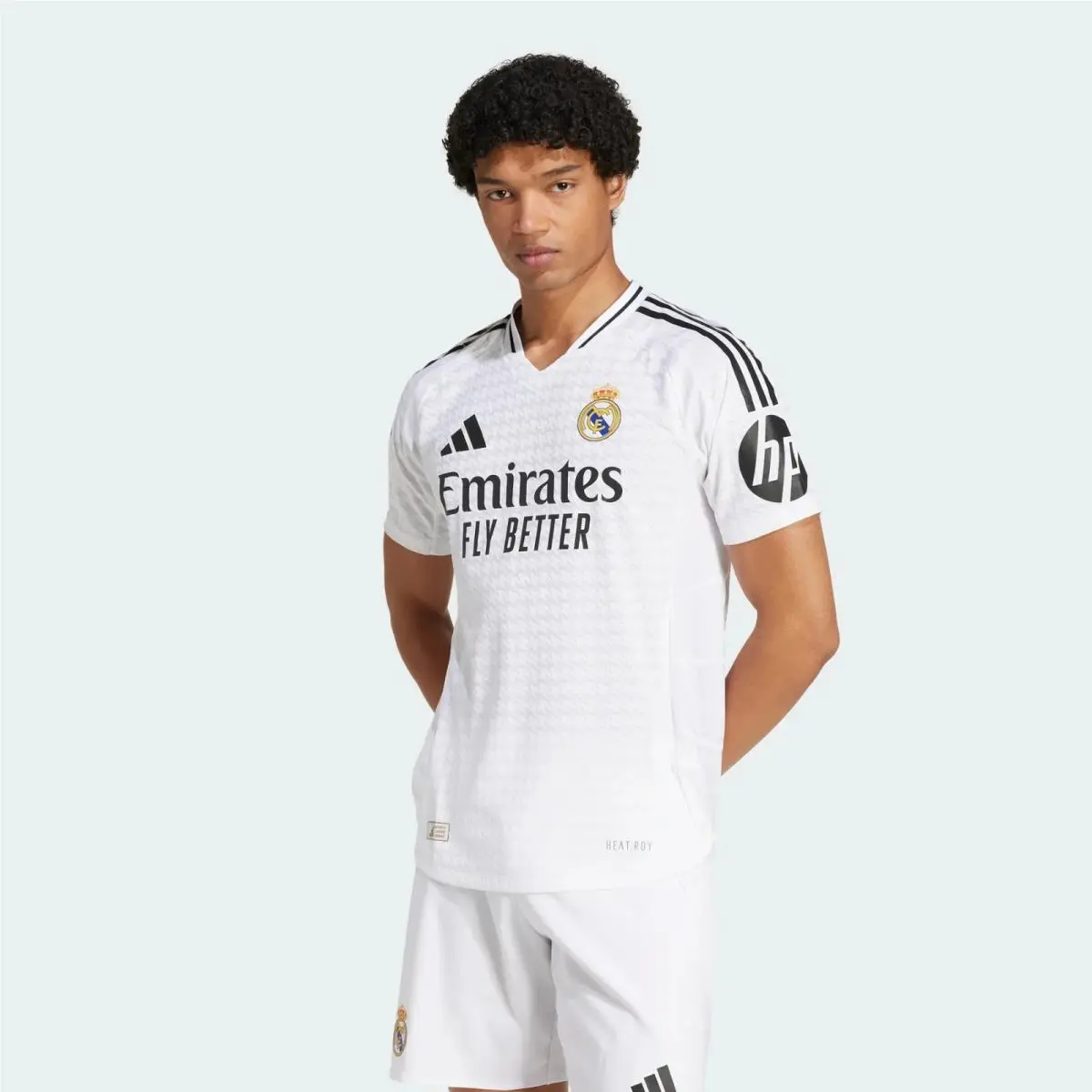 Adidas clothing - White 3