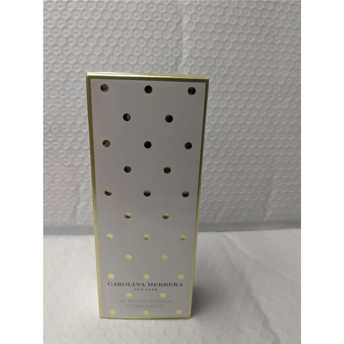 Carolina Herrera by Carolina Herrera Eau De Parfum Spray 3.4 oz For Women
