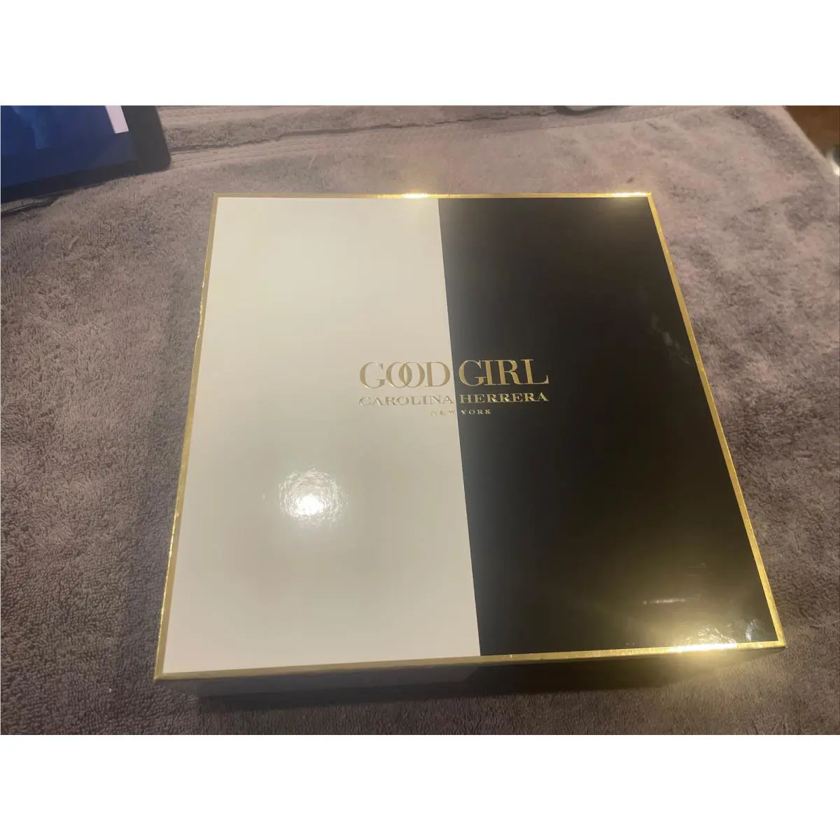 Carolina Herrera Good Girl For Women Gift Set Eau De Parfum Spray 2.7 Oz.+ Body