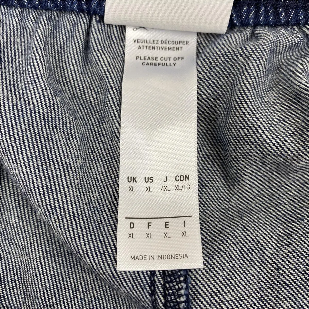 Adidas clothing - Blue 4