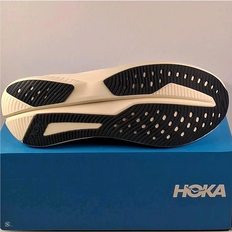 Hoka shoes - Hoka One One Mach 6 - 1164032/ALK - White 4