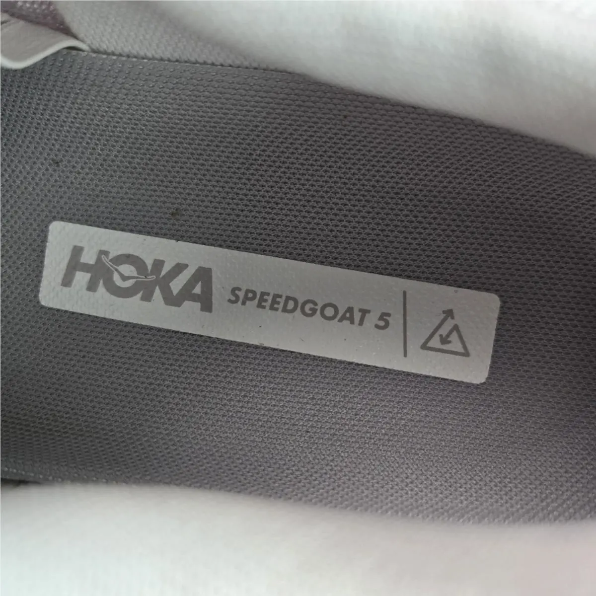 Hoka shoes - Hoka One One Speedgoat 6 GTX - White 9