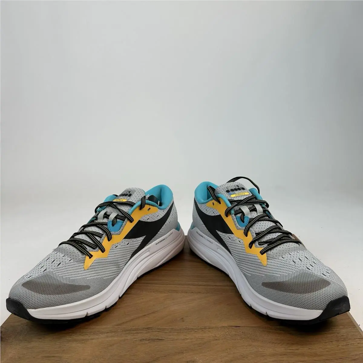 Diadora shoes - Diadora Mythos Blushield 6 - Mythos Blushield - 101176892 01 - Silver 3