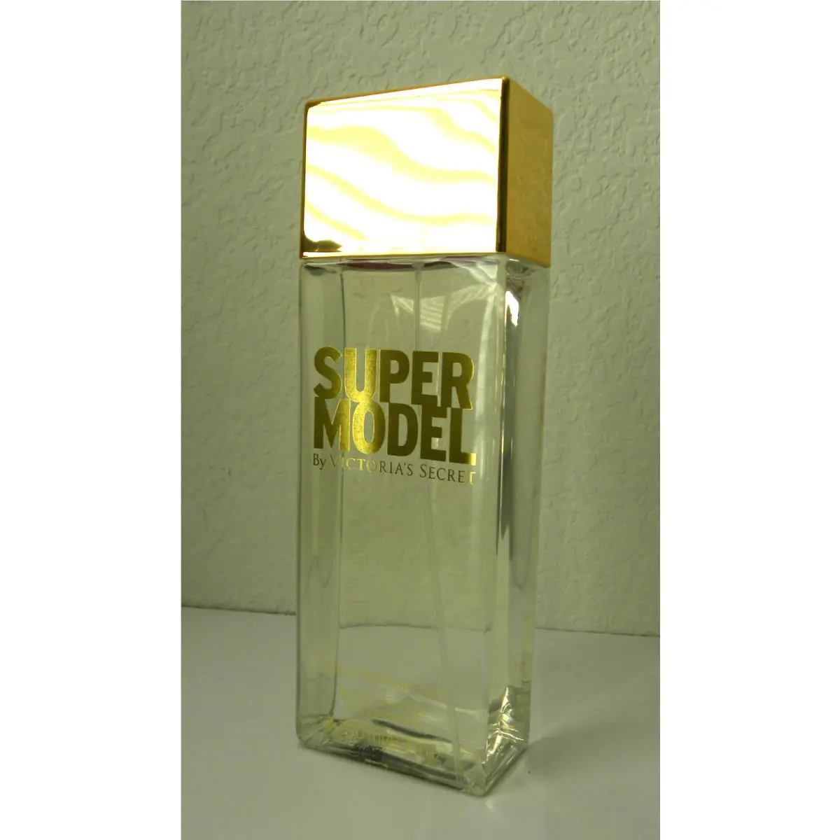 Victoria`s Secret Supermodel Sheer Fragrance Parfum Mist 8.4 fl oz
