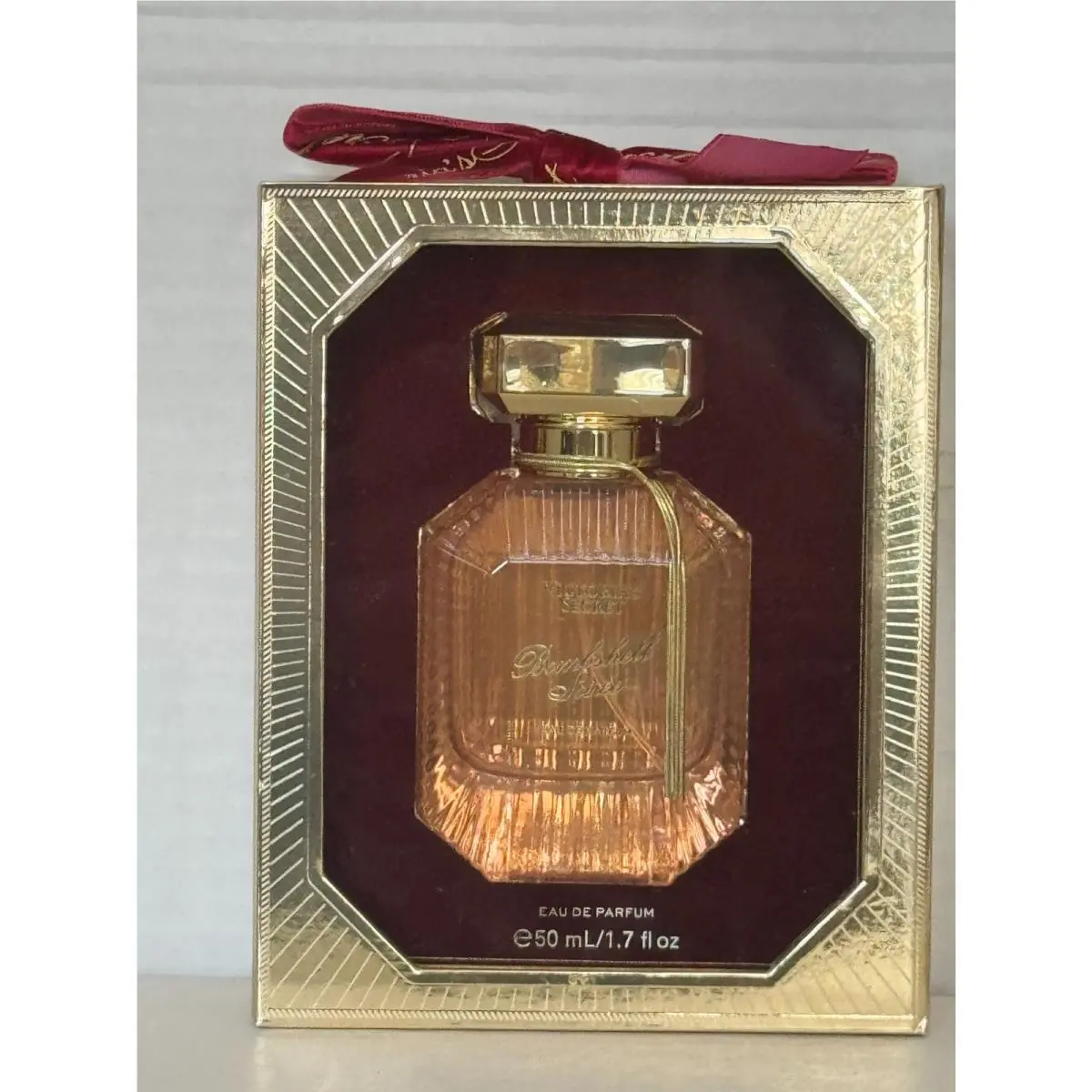 Victoria`s Secret Bombshell Soiree Eau De Parfum 1.7oz Box