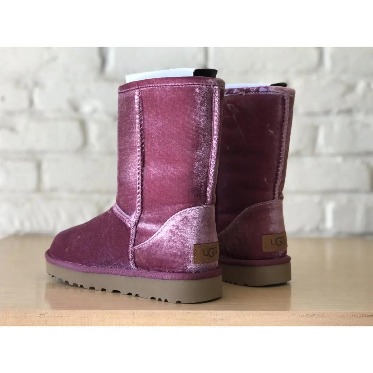 UGG shoes - Ugg Australia Classic Short - Australia Classic Short - Red (UPC: 192410693061) 8