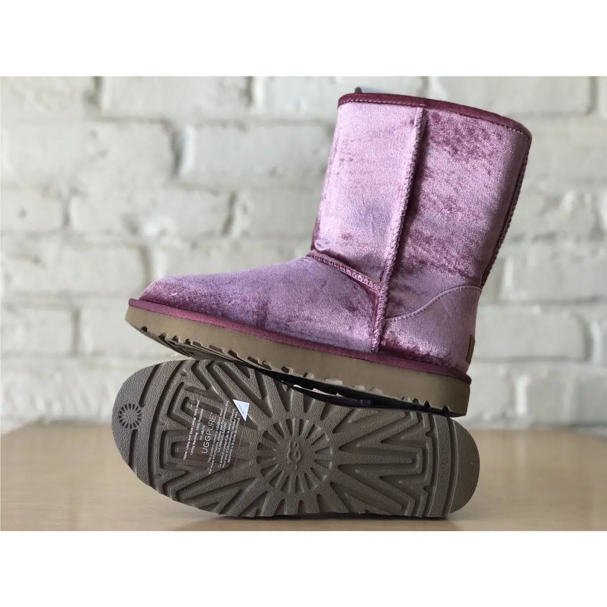 UGG shoes - Ugg Australia Classic Short - Australia Classic Short - Red (UPC: 192410693061) 7