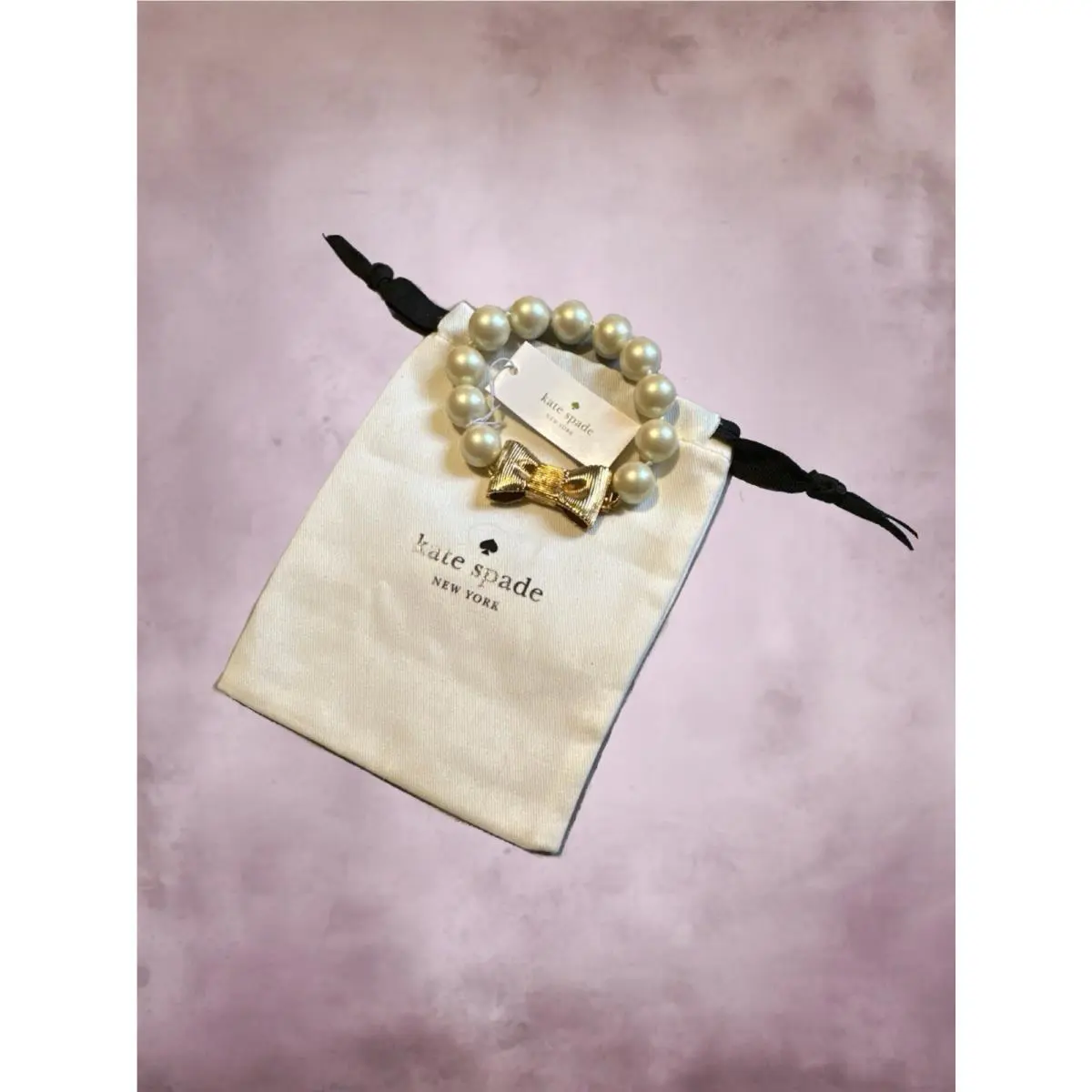 Kate Spade All Wrapped Up In Pearls Gold Tone Bow Bracelet Classic Style