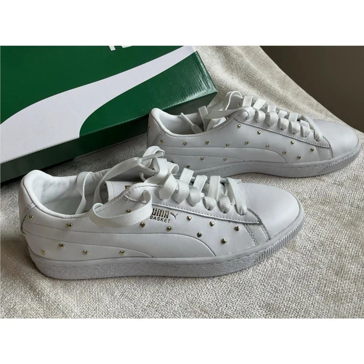 Puma shoes - PUMA Basket - Basket - HEARTS - White 0
