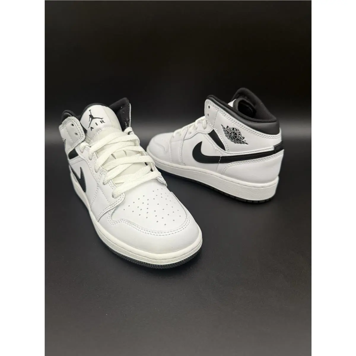 Nike shoes - Air Jordan 1 - Air - DQ8426-132 - White 3