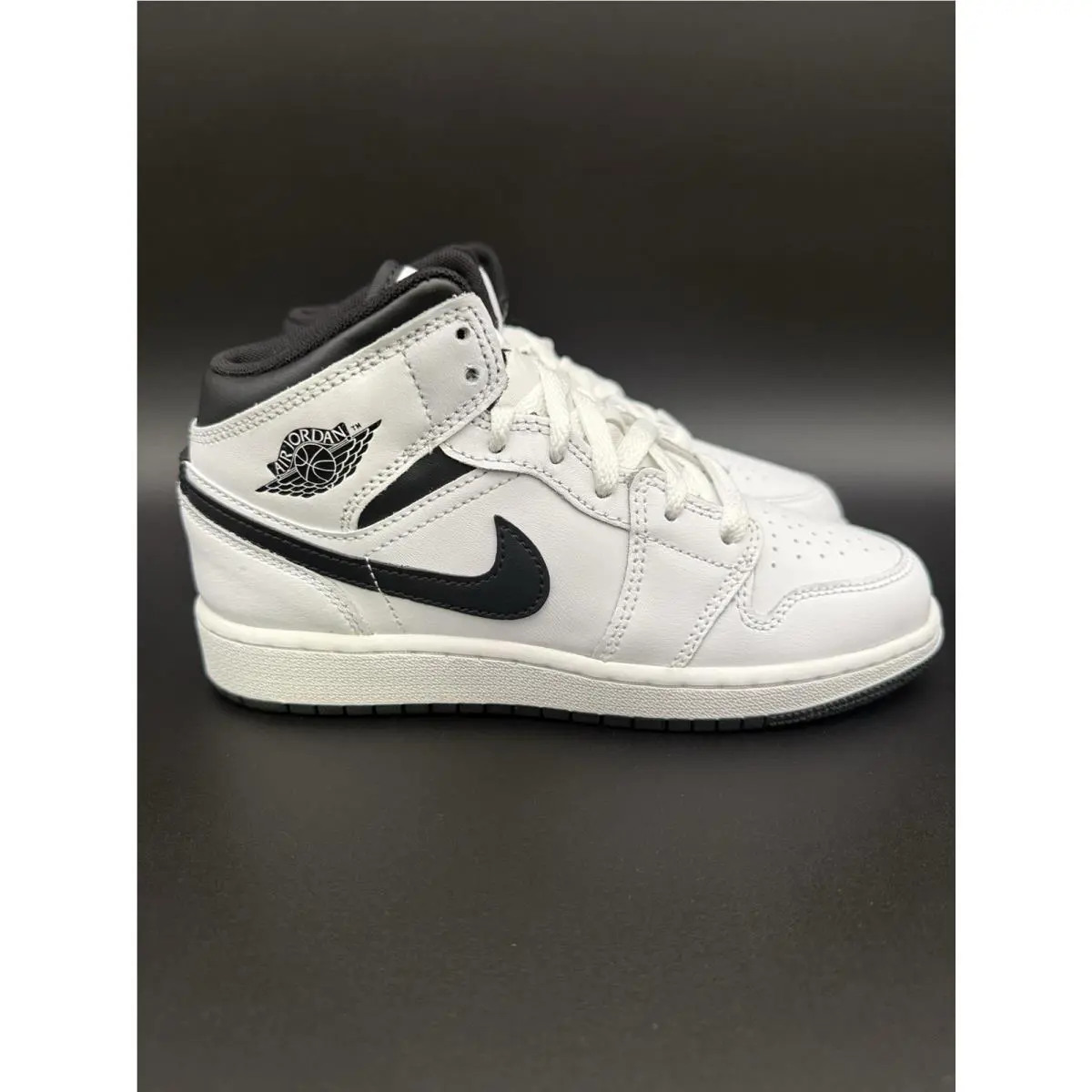 Nike shoes - Air Jordan 1 - Air - DQ8426-132 - White 23