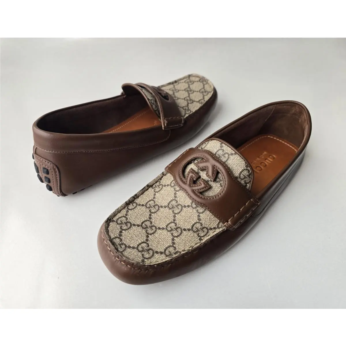 Men`s US 8 UK 7 Brown Calf Leather GG Supreme Logo Driving Loafer Moccas by Gucci