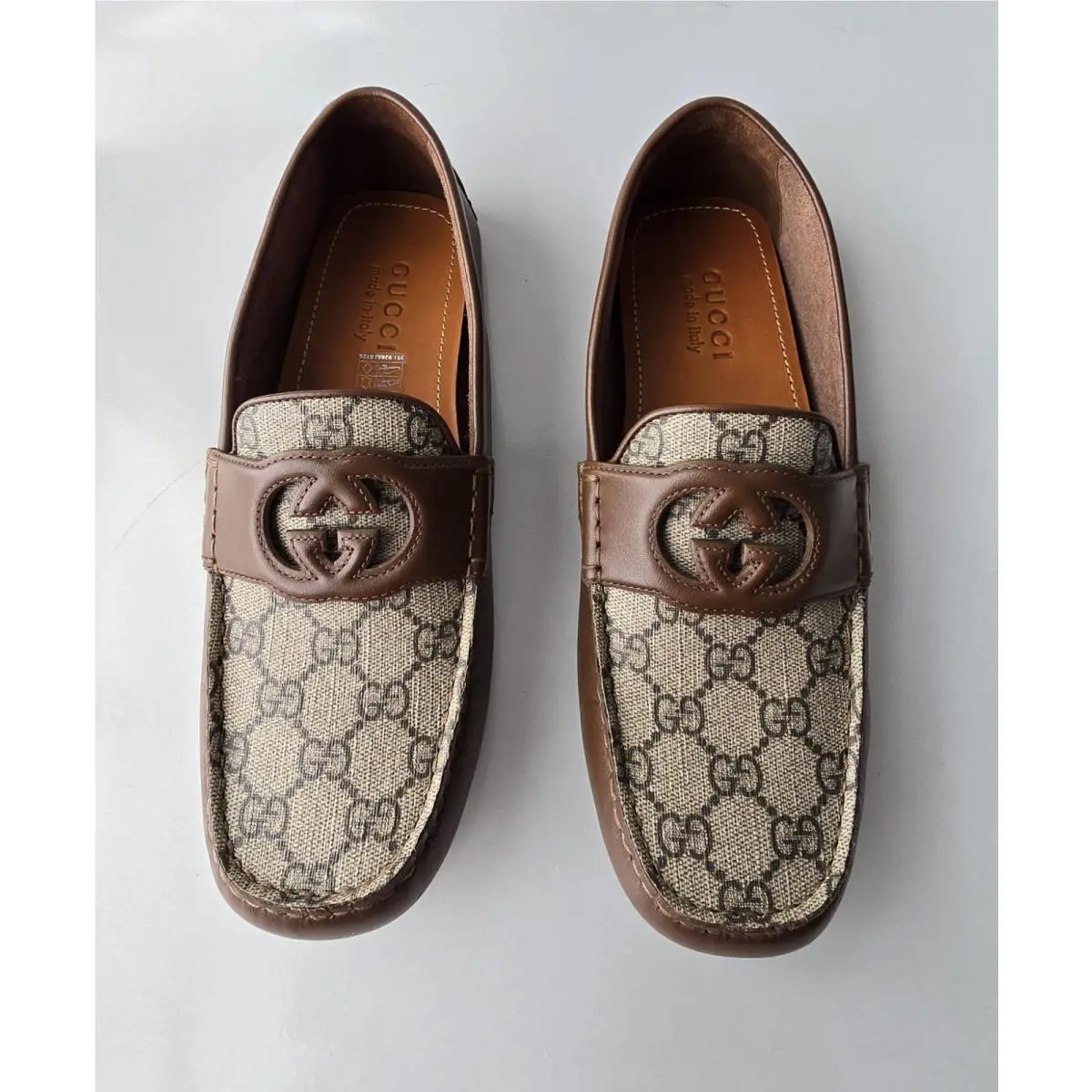 Gucci Men`s US 10 UK 9 Brown Leather GG Supreme Logo Driving Loafers Moccas