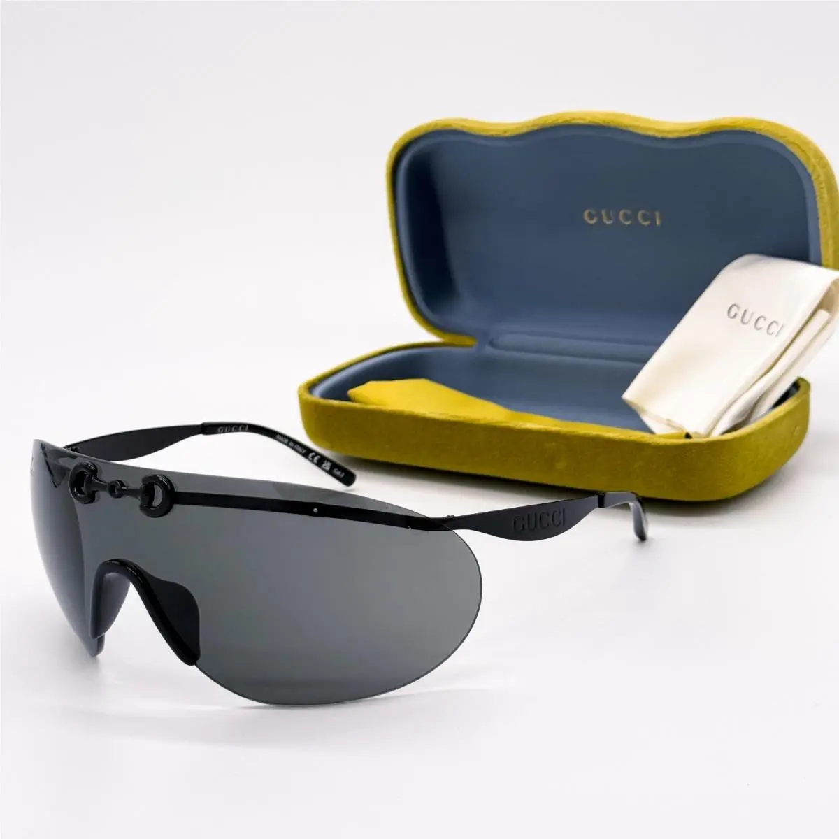 Gucci GG1656S 001 Black Metal Oversized Mask Sunglasses Gucci