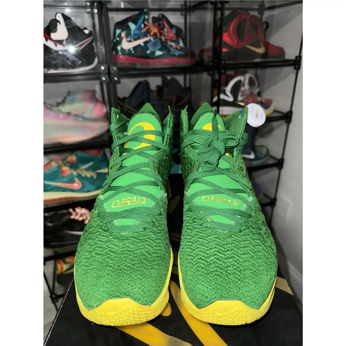 Nike shoes - 17 - Green 1