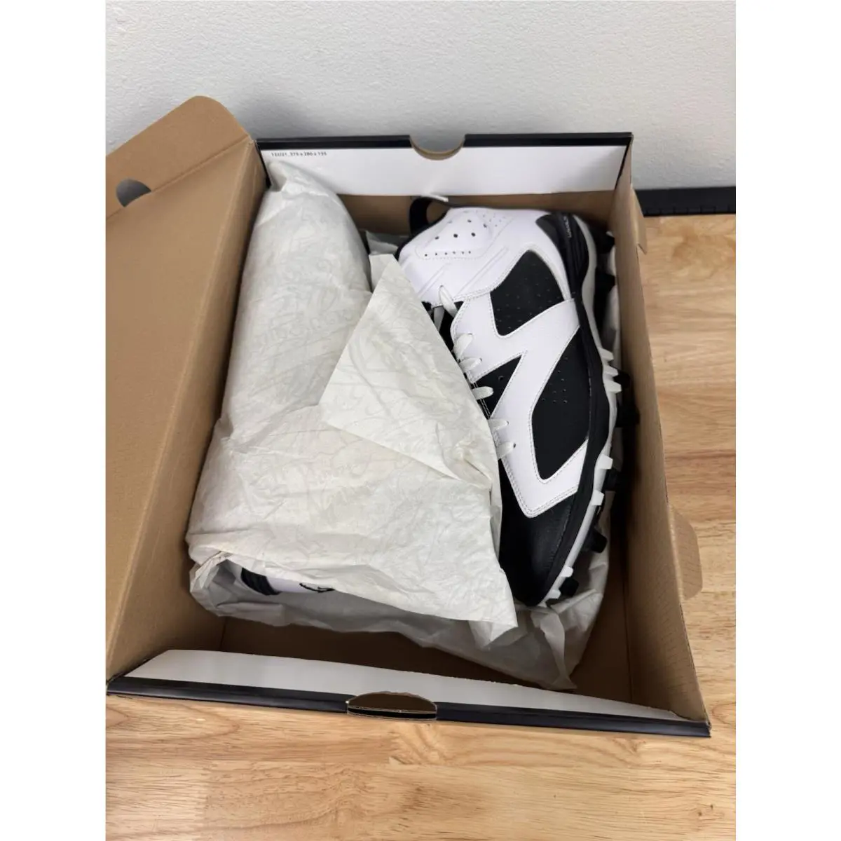 Nike shoes - Air Jordan 6 - Air - 645419-110 - White 1