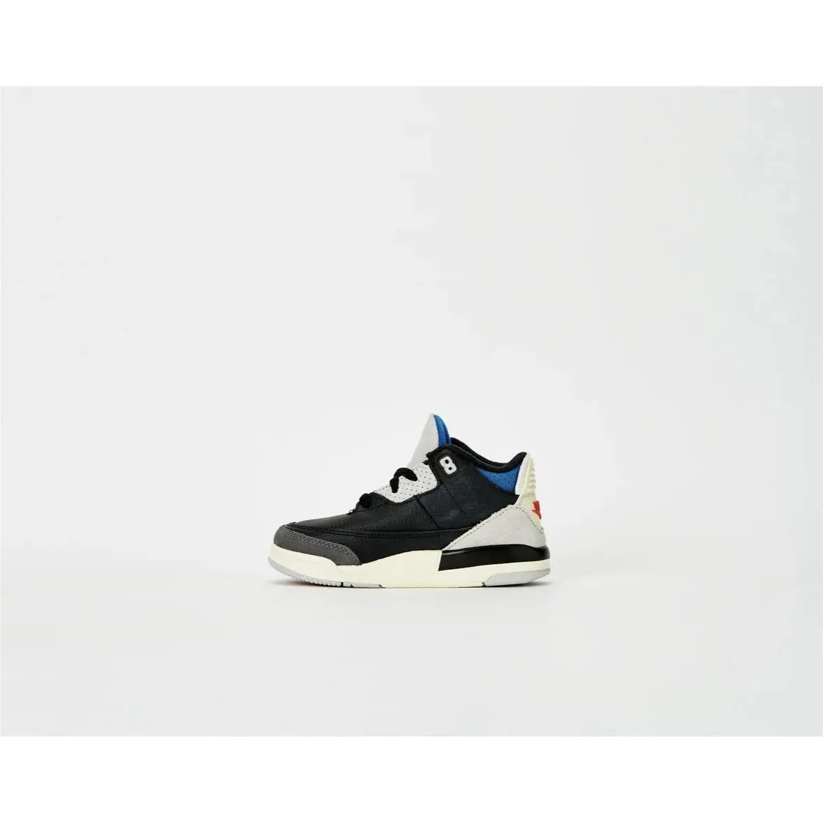 Nike shoes - Air Jordan 3 - Air - Black 2
