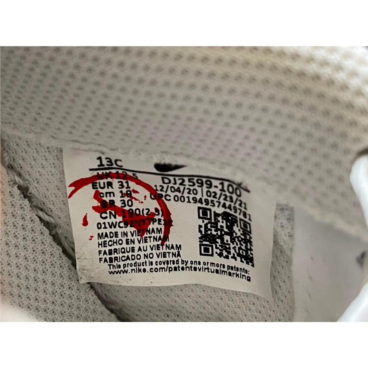 Nike shoes - FORCE 1 LV8 - FORCE - White (UPC: 0194957449781) 4