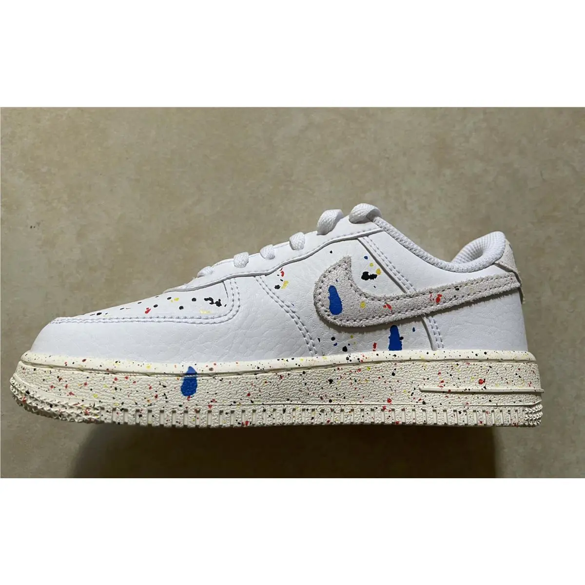 Nike shoes - FORCE 1 LV8 - FORCE - White (UPC: 0194957449781) 0