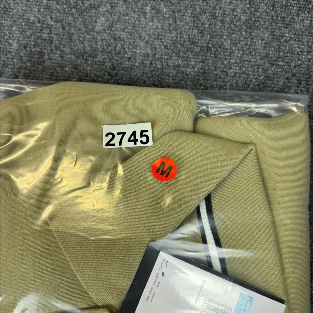 Nike clothing - Tech Fleece Reimagined - Tech Fleece Reimagined - FZ7570276 - Green (UPC: 197597271842) 7