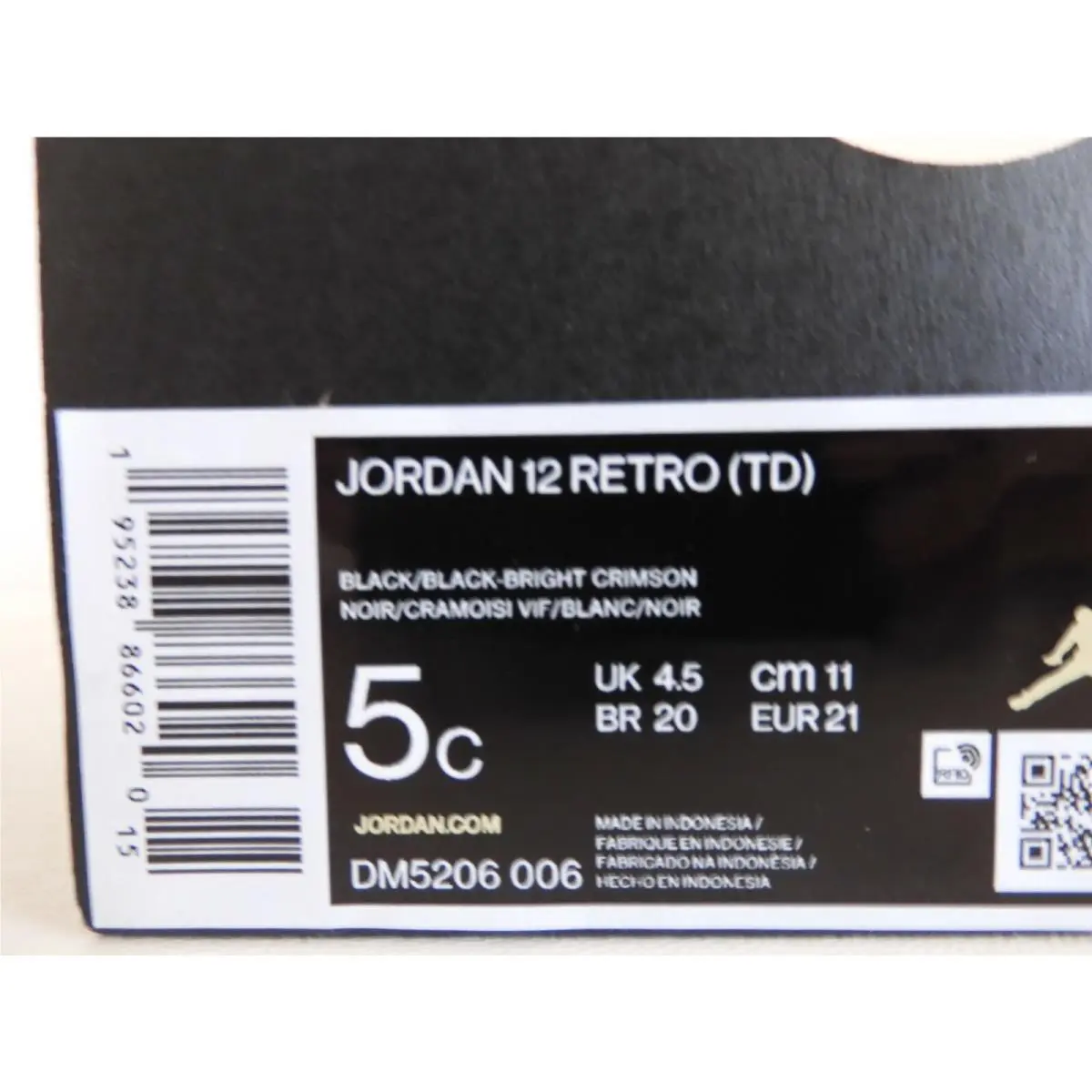 Nike shoes - Air Jordan 12 - Air - Black (UPC: 195238866020) 3