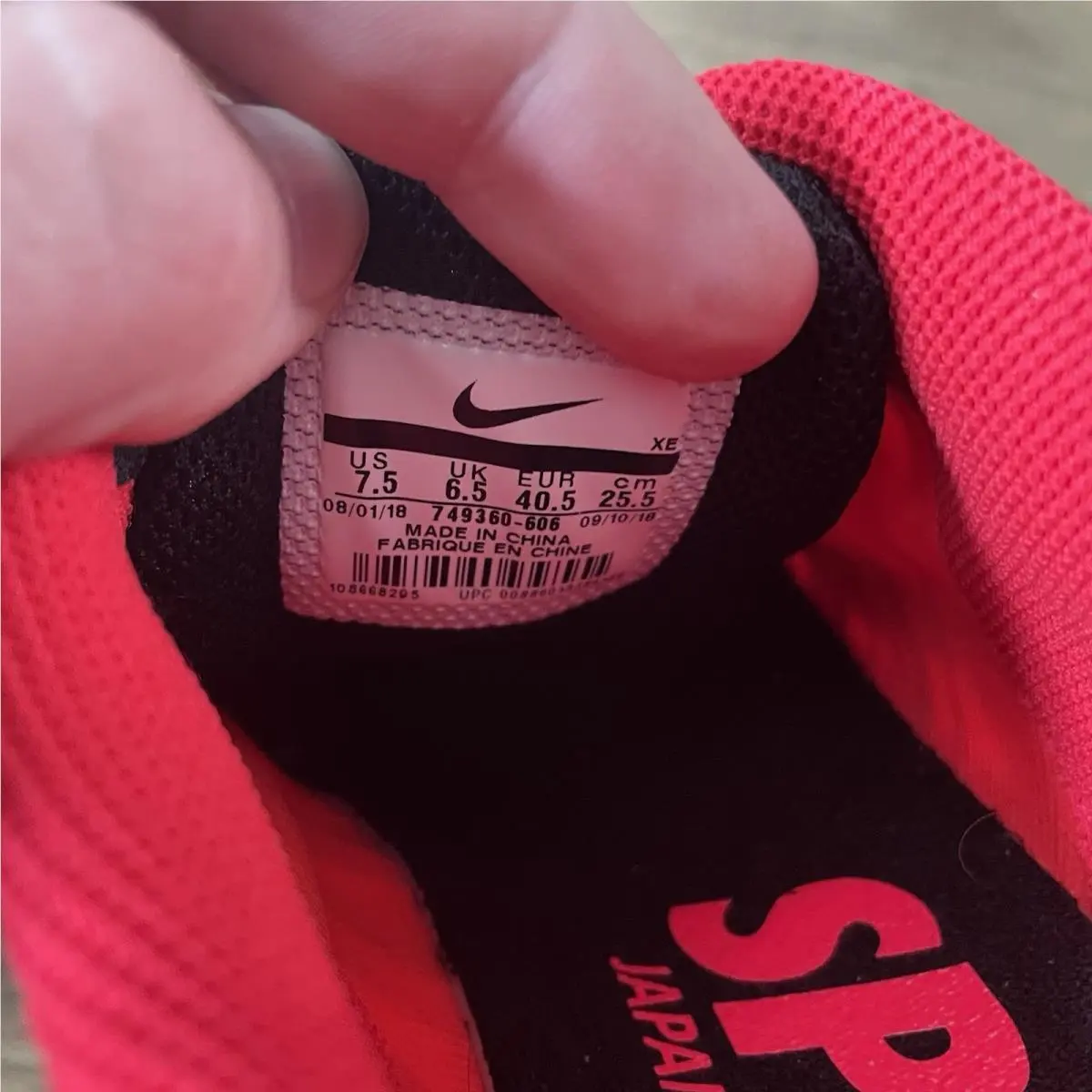 Nike shoes - 749360606 - 749360-606 - Red 3
