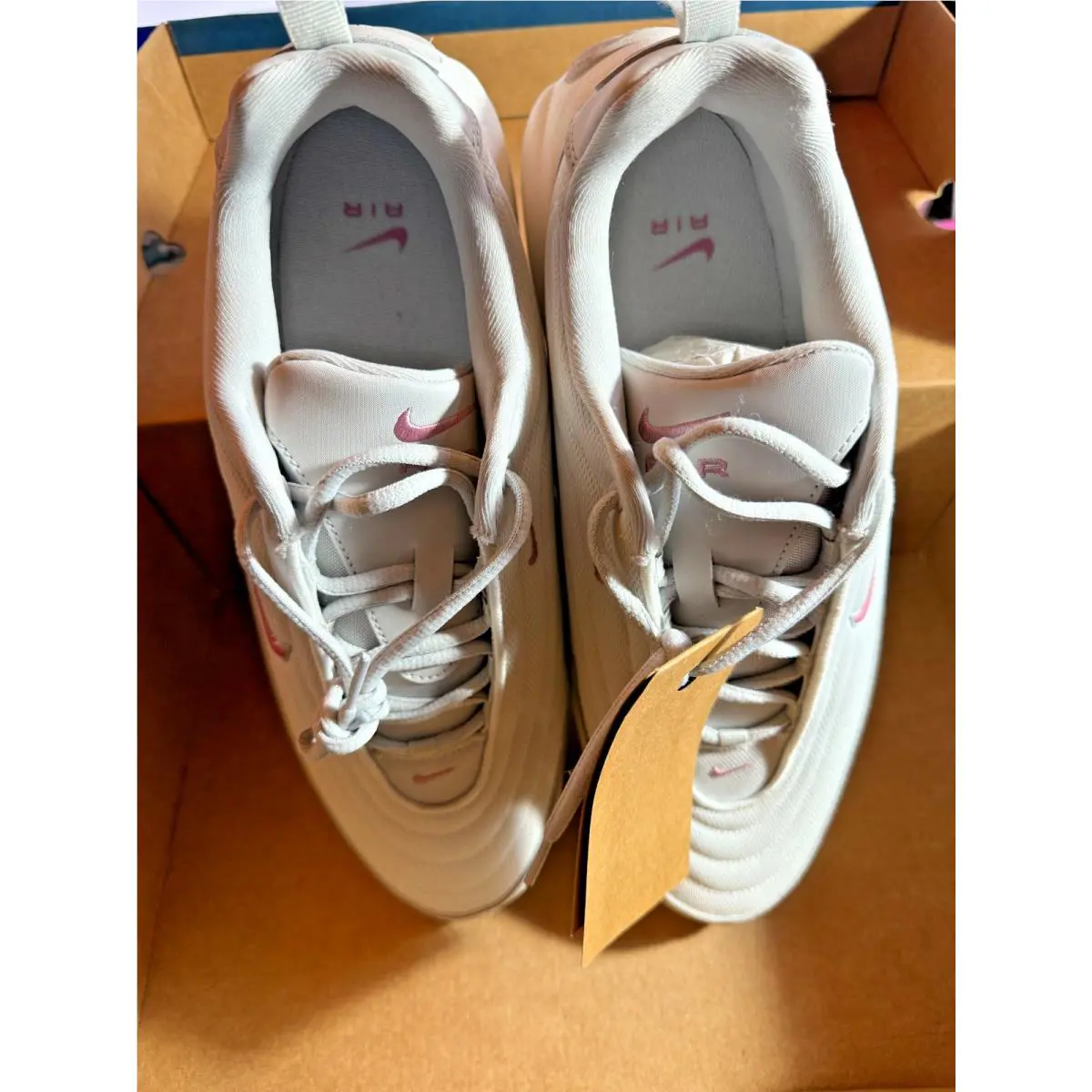 Nike shoes - HF3053010 - HF3053-010 - White 0