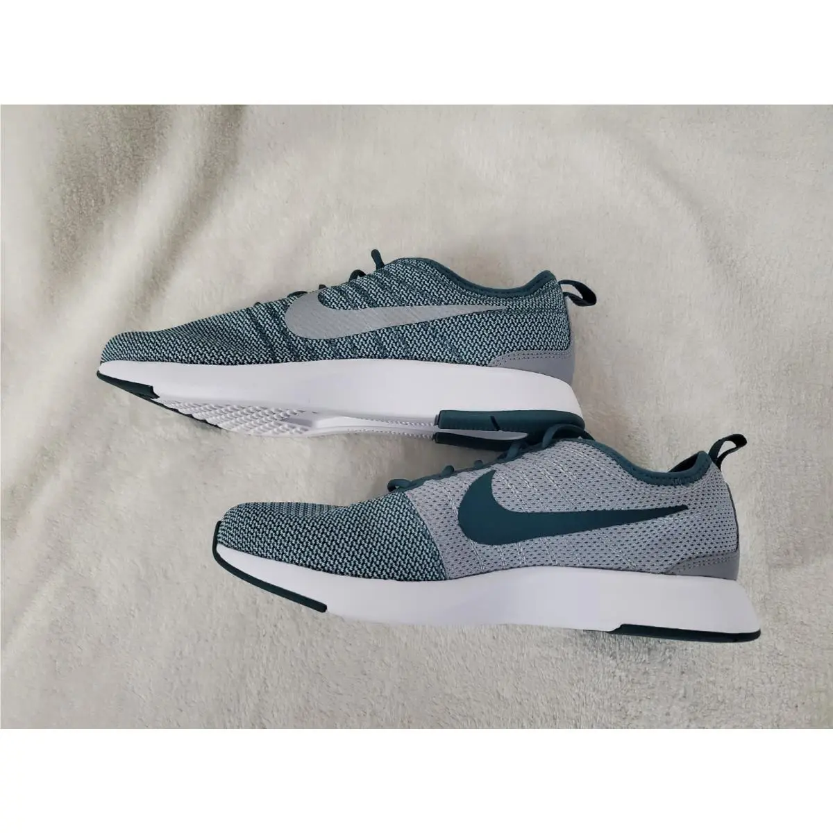 Nike shoes - Green (UPC: 887229520119) 6