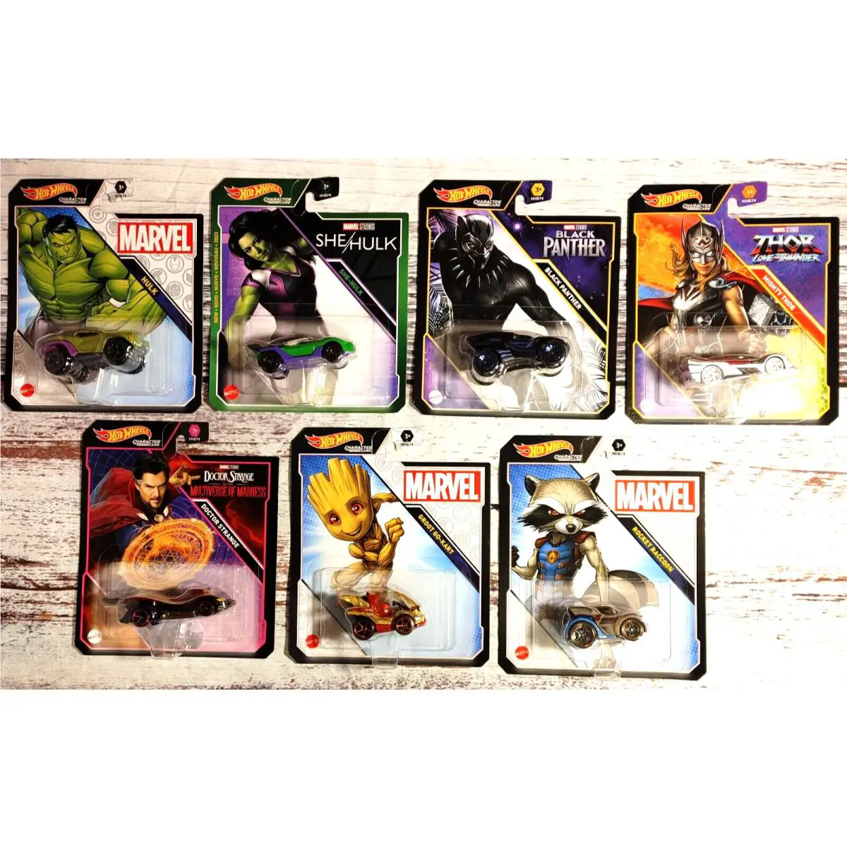 Hot Wheels Complete Set of 7 Character Cars Collectable. 2022 Marvel Universe