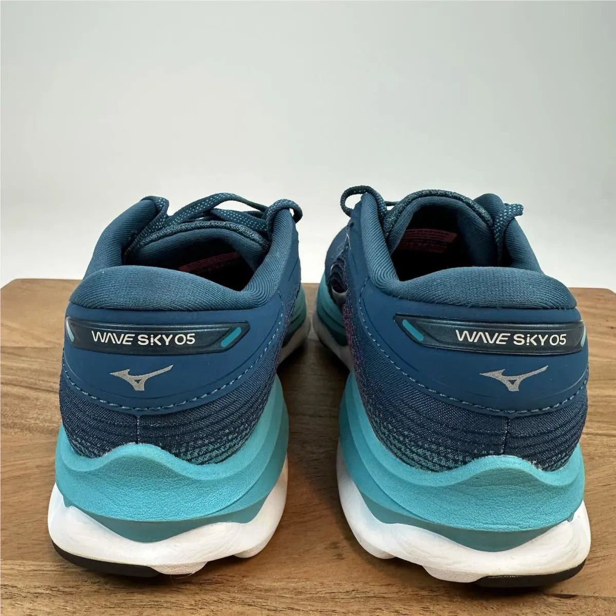 Mizuno shoes - Wave Rider Sky - Wave Rider Sky - J1GD210206 - Blue 4