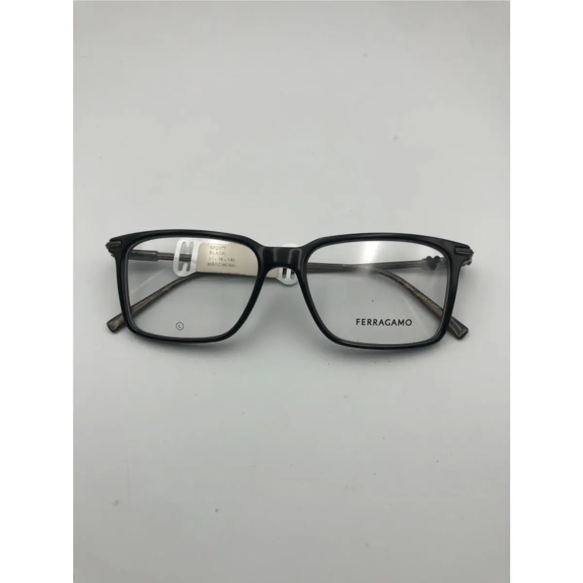 Ferragamo SF2977 001 53 16 L 143