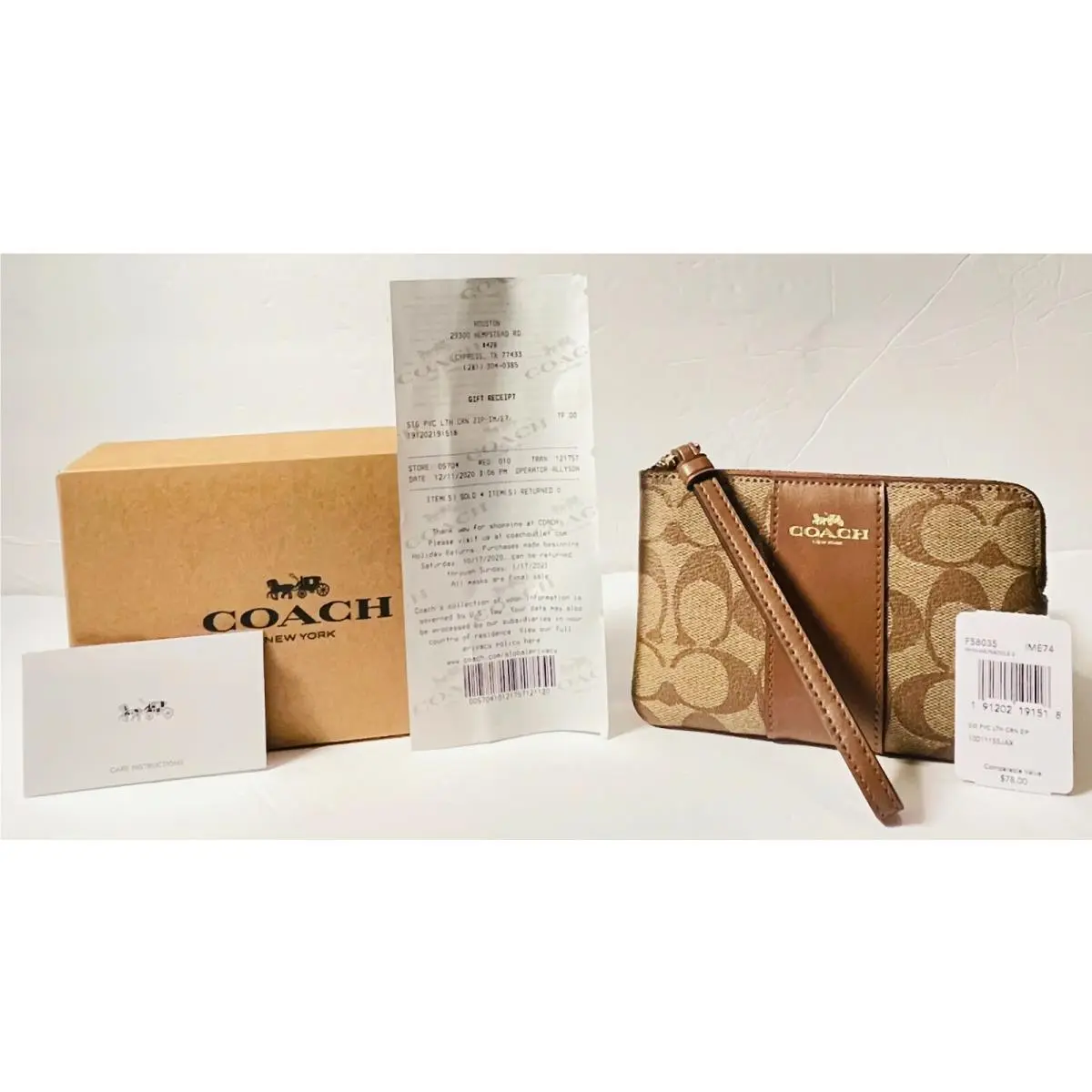Coach Corner Zip Wristlet Signature Khaki Brown Wallet Woman