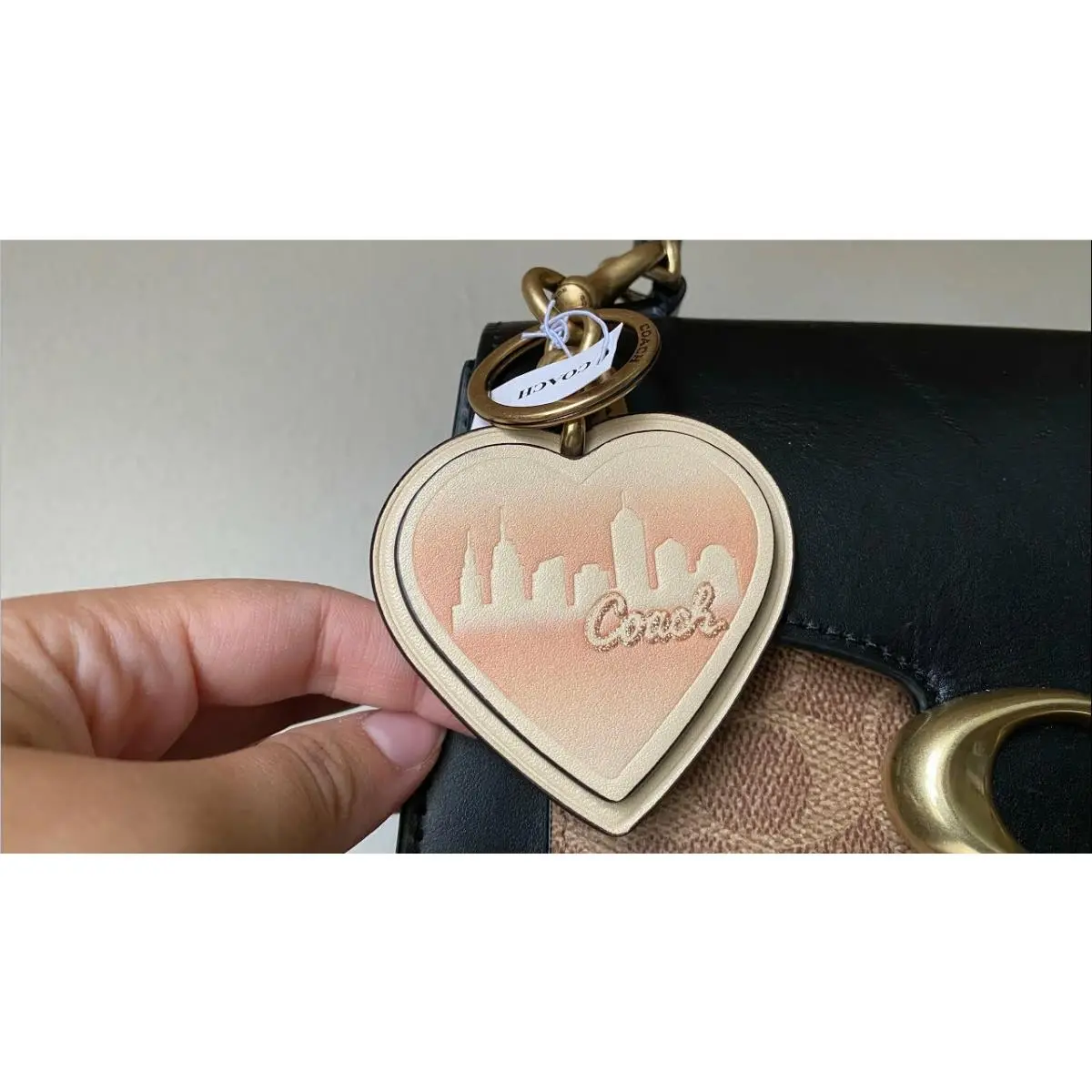 Coach X Jennifer Lopez Heart Bag Charm Keyring Nyc Skyline