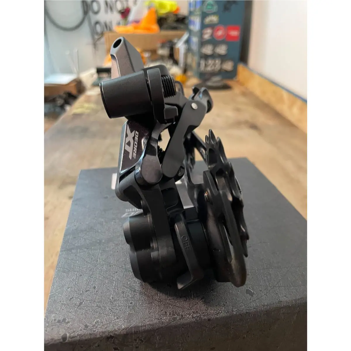 Shimano  - Shimano XT - Black 3