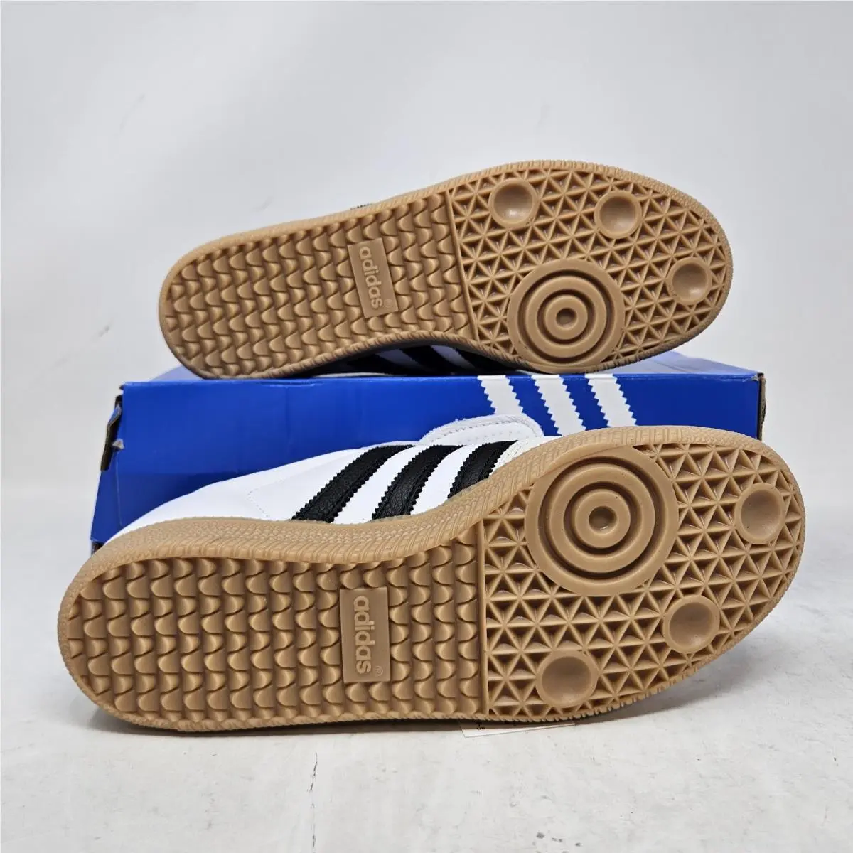 Adidas shoes - adidas Samba - Samba - IG4279 - White 1