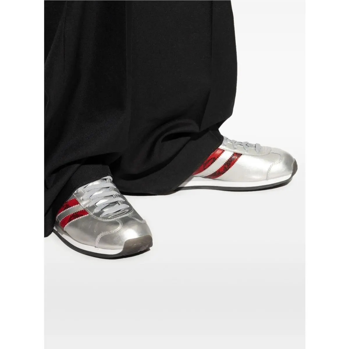Adidas shoes - adidas Japan - Japan - JP7088 - Metallic / Better Scarlet / Core Black 22