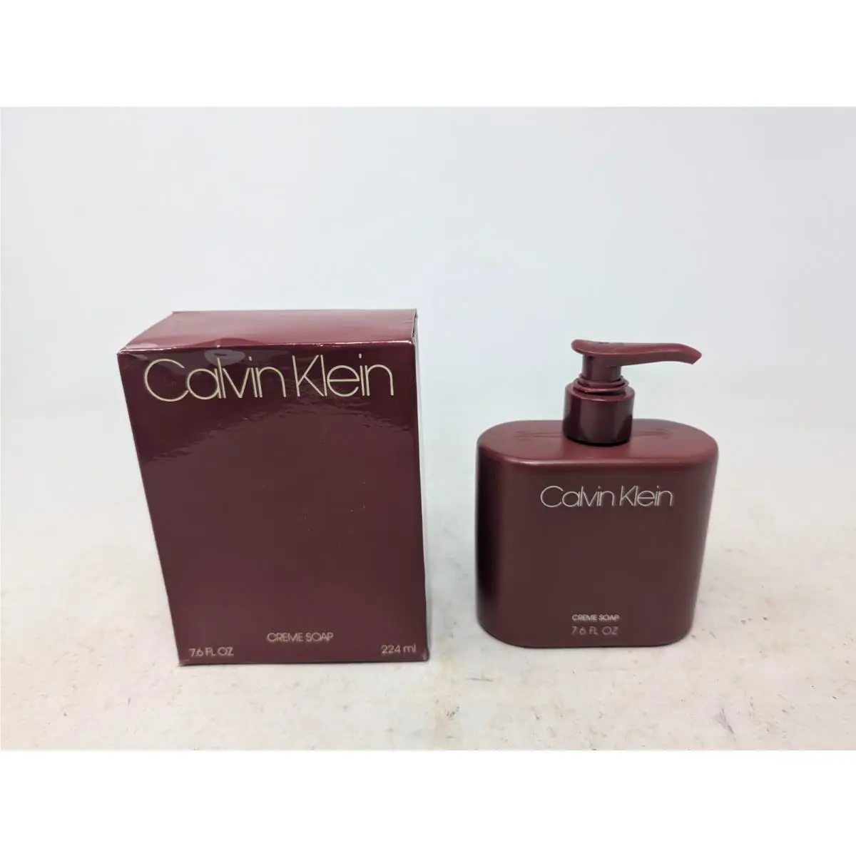 Calvin Klein Cream Satin Pump Soap Red 7.6oz Vintage D1