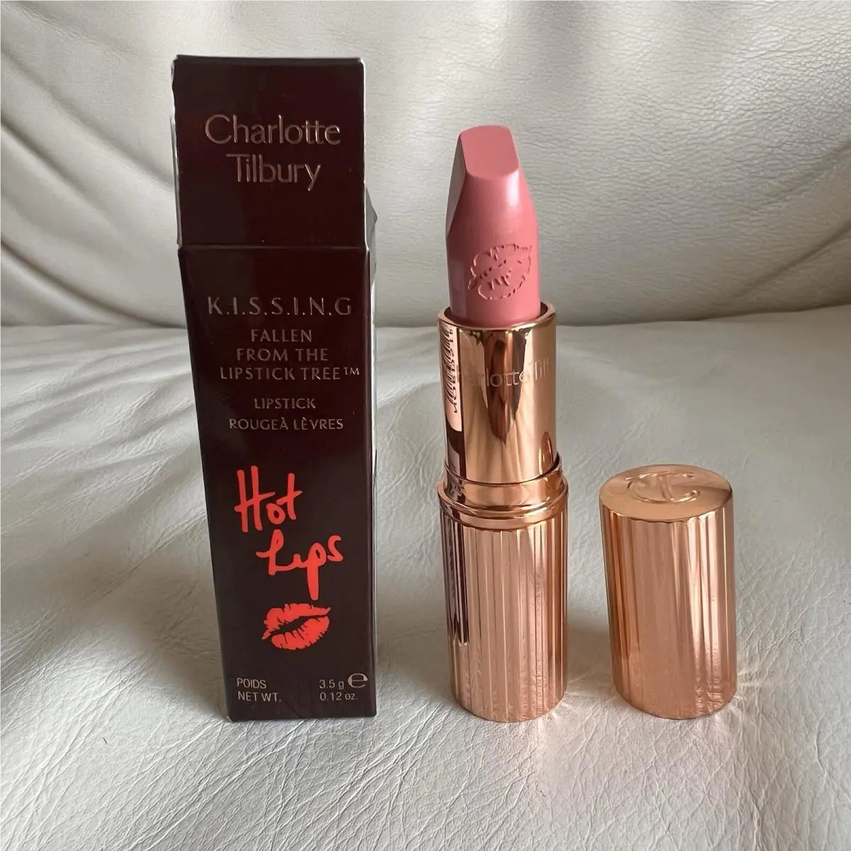 Charlotte Tilbury K.i.s.s.i.n.g Fallen From The Lipstick Tree Hot Lips