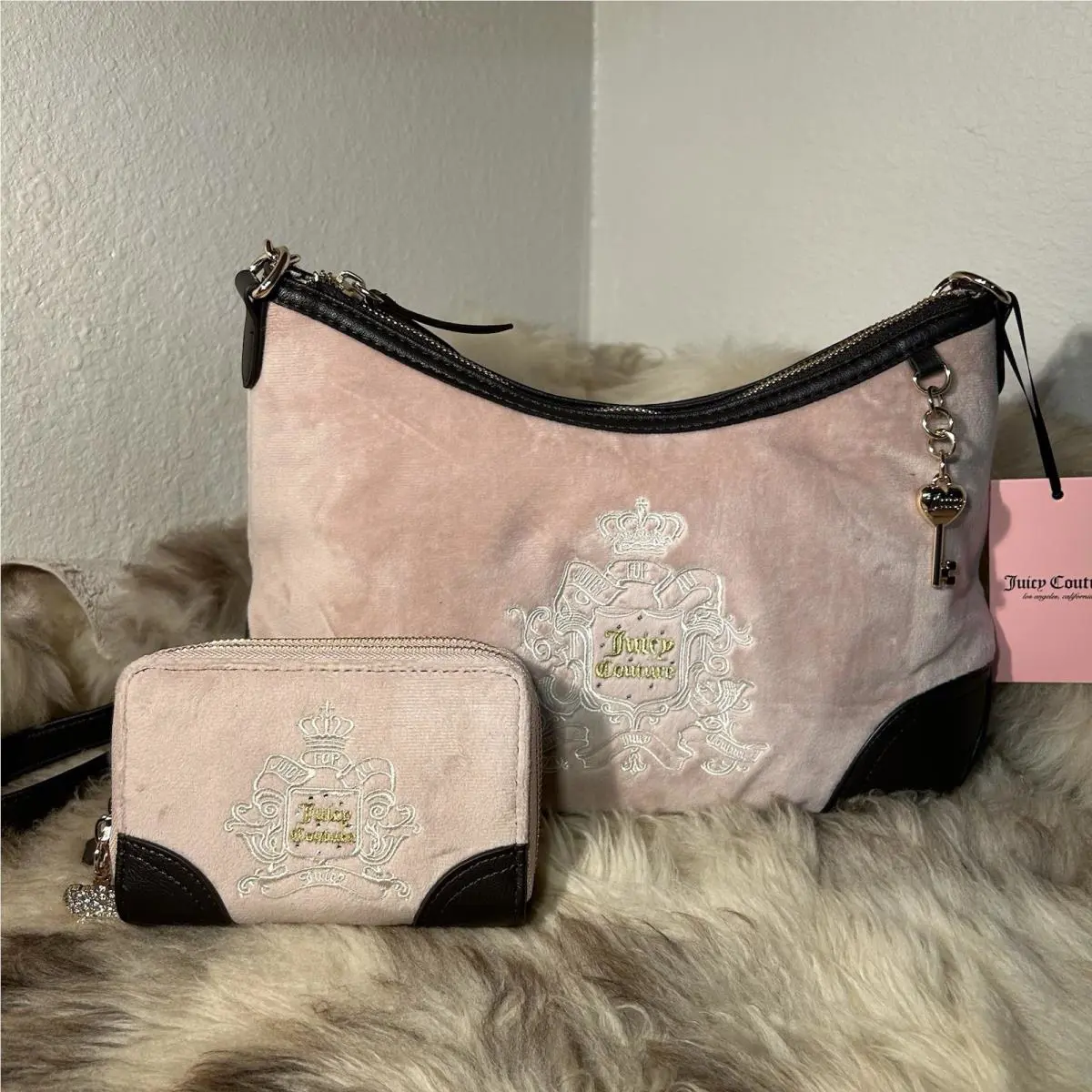 Juicy Couture Juicy For All Hobo Crossbody Wallet Set - Dusty Blush Velour