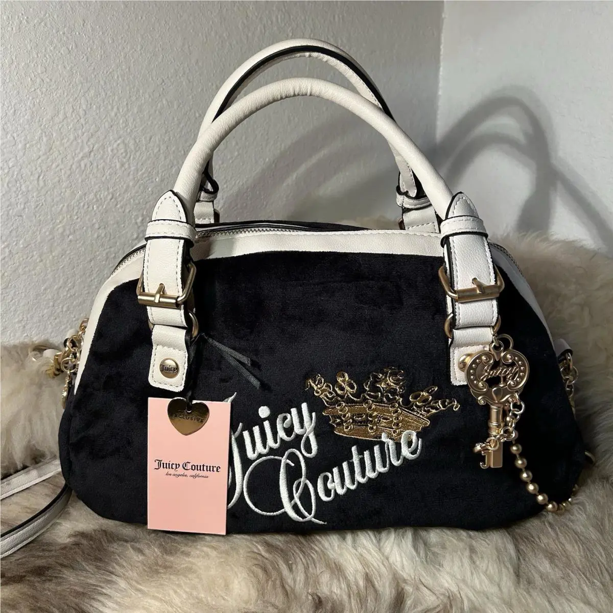 Juicy Couture The Key To Juicy Satchel - Liquorice Black Velour