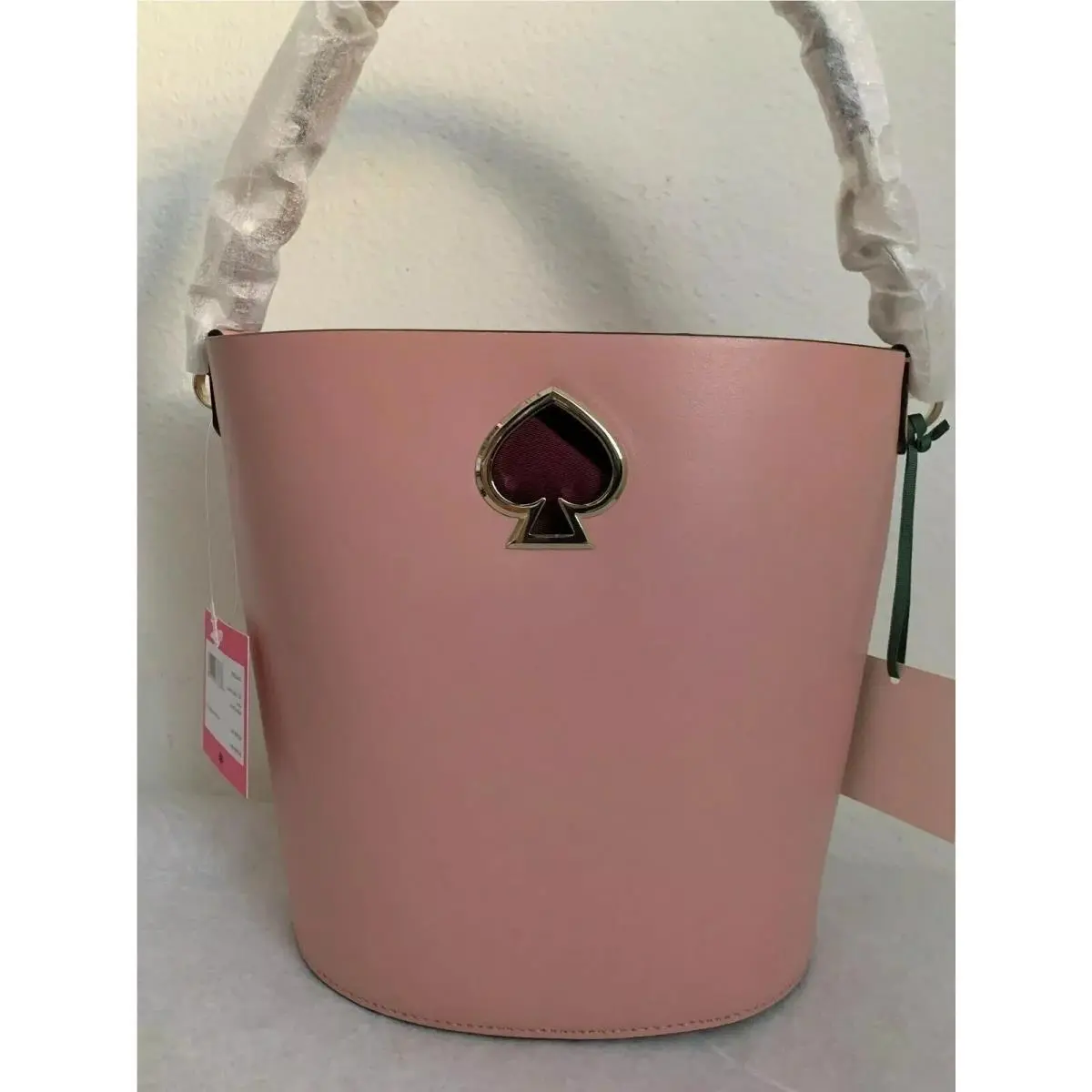 Kate Spade Suzy Small Bucket Leather Bag PXRUA406 Packaging