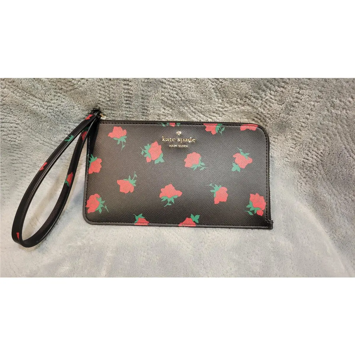 Kate Spade Lucy Ditty Rose Toss Medium Zip Wristlet