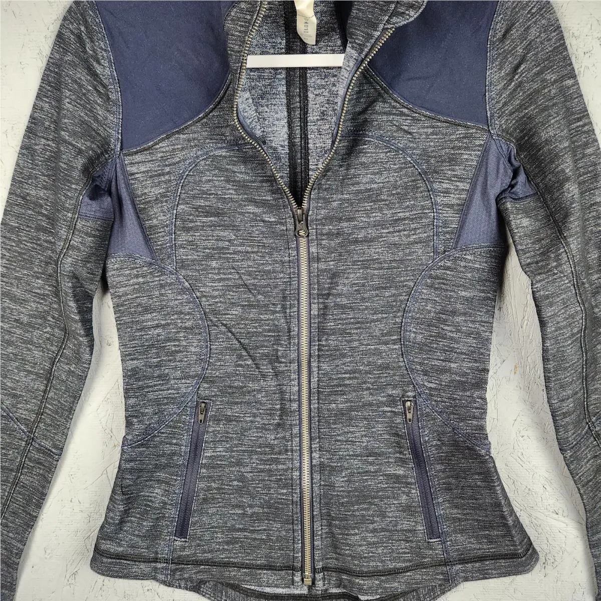 Lululemon clothing - Gray 2