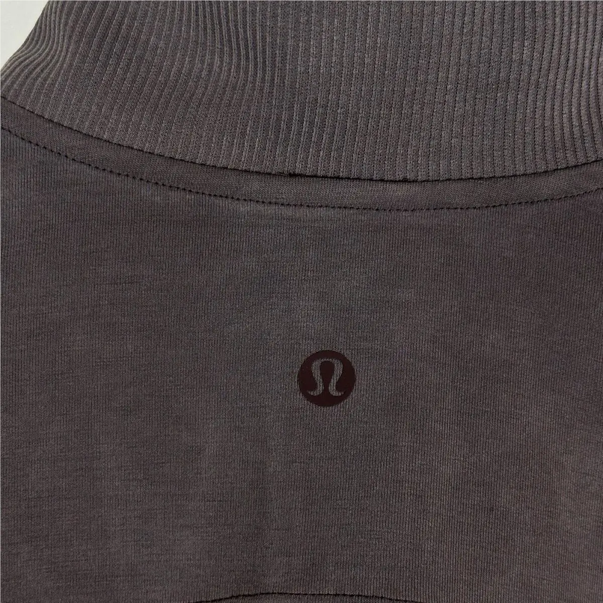 Lululemon clothing - Brown 10