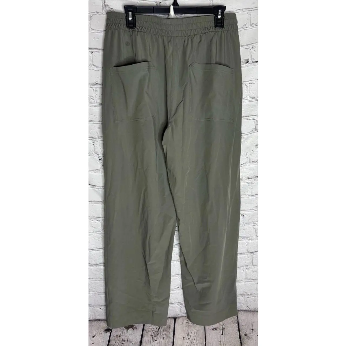 Lululemon clothing - Army Green 2