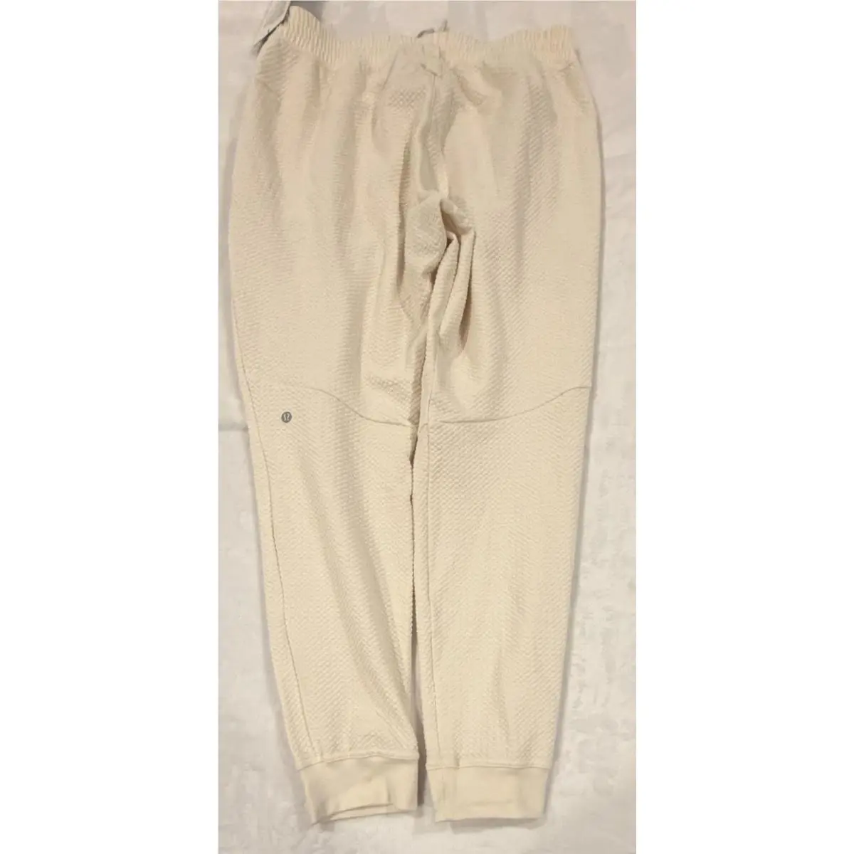 Lululemon clothing - Ivory 0