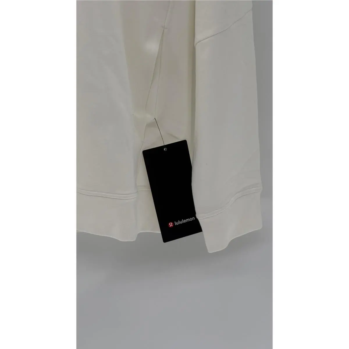 Lululemon clothing - White 2